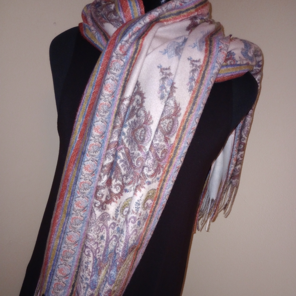 Chico's wrap around warm scarf NWT